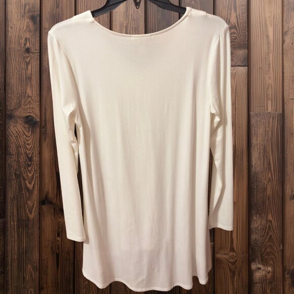 CUPIO Long Sleeve V-neck Asymmetrical Shirt - Picture 2 of 6
